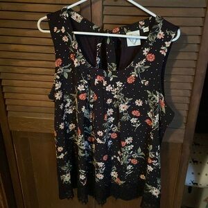Very pretty summer top with cute detail tie in the back brand new